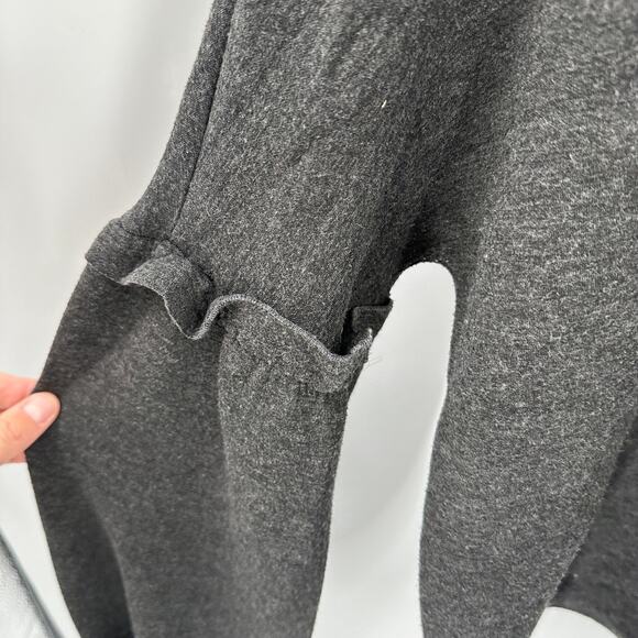 CLUB MONACO Charcoal Grey Crewneck Stretch Sweatshirt // S - Picture 6 of 8